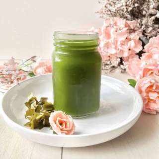 Homemade Pandan Extract and Juice