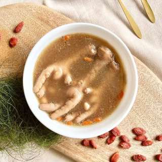 Chinese Chicken Feet Soup with Peanuts