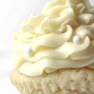 Vegan Vanilla Cupcakes