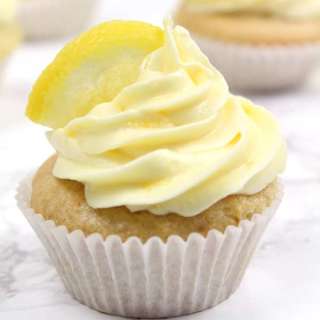 Vegan Lemon Cupcakes