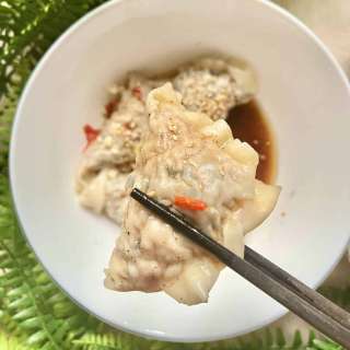 Easy Chinese dumpling Sauce
