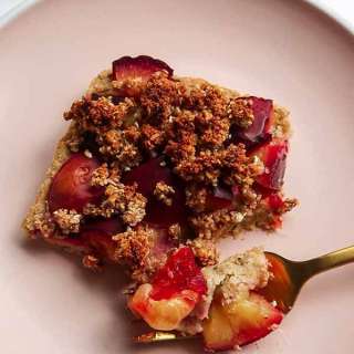 Vegan Streusel Cake (German)