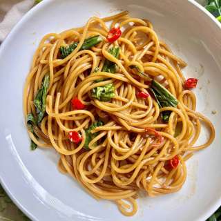 Lo Mein Spaghetti Noodles (Veggies)
