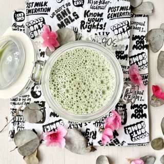  Oat Milk Matcha Latte