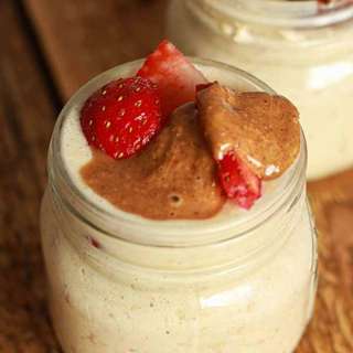 Overnight Oats With Almond Milk (Dairy-Free)