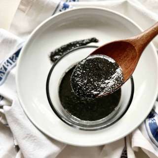 Chinese Black Sesame Paste (and Powder)