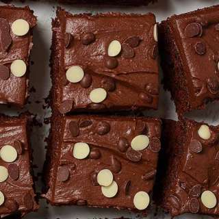 Chocolate Vegan Traybake Cake