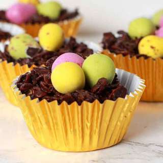 Vegan Easter Nests (Cornflake Cakes)