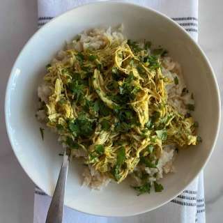 Slow Cooker Curry Chicken with Coconut Milk