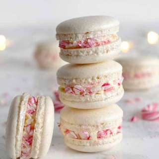 Christmas Candy Cane Macarons (Vegan)