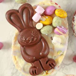 Vegan Easter Egg Cheesecake