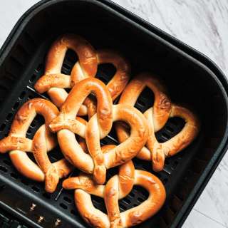 Air Fryer Frozen Pretzels