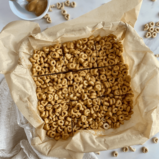 Peanut Butter Cheerio Bars