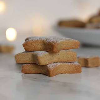 Vegan cinnamon cookies