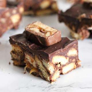 Snickers Tray Bake