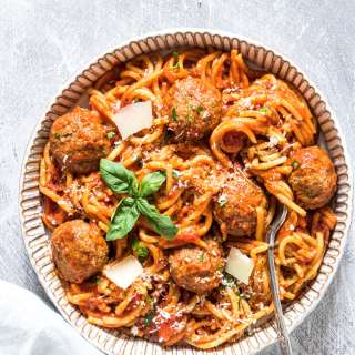 Slow Cooker Spaghetti and Meatballs