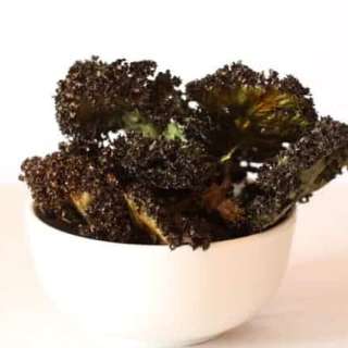 Baked Kale Crisps