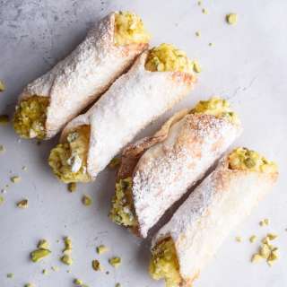 Air Fryer Cannoli