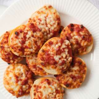 Air Fryer Bagel Bites