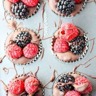 Chocolate Berry Cups