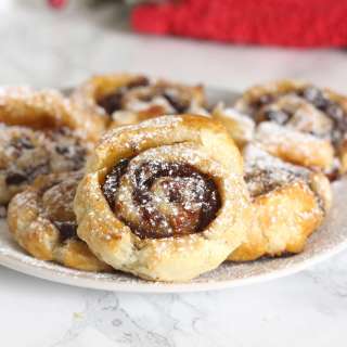 Mince Pie Pinwheels