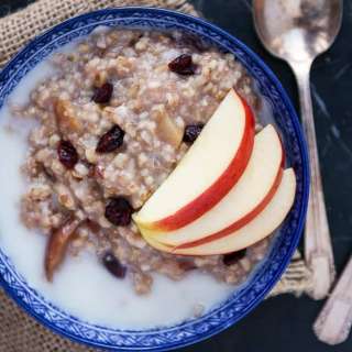 Slow Cooker Steel Cut Oats – Overnight Oatmeal