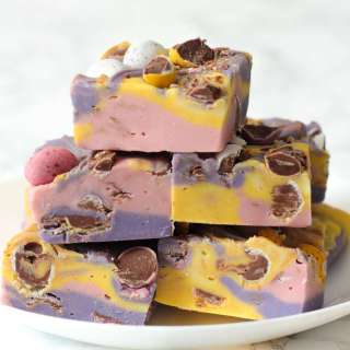 3 Ingredient Mini Egg Fudge