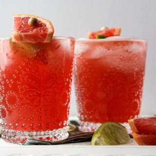 Greyhound Drink- Grapefruit Vodka Cocktail