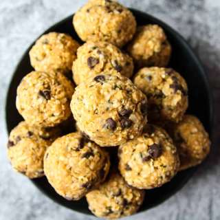 No-Bake Oatmeal Bites