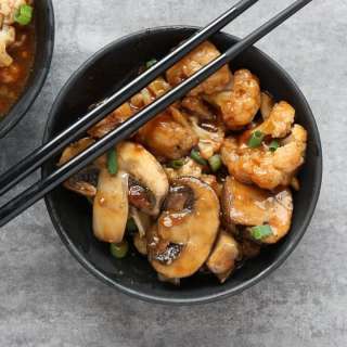 General Tso Cauliflower & Mushrooms
