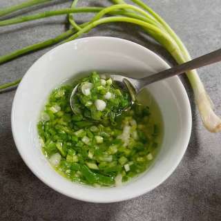 Vietnamesisches Frühlingszwiebelöl (Mỡ Hành)