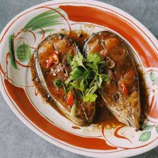 Easy Cá Kho (Vietnamese Braised & Caramelized Catfish)