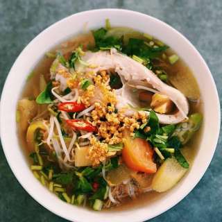 Vietnamese Sweet & Sour Soup (Canh Chua Cá)