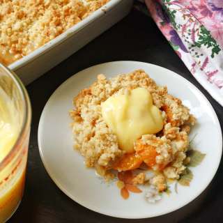 Apricot Crumble
