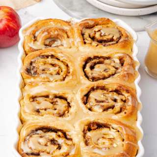 Apple Cinnamon Rolls