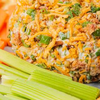 Jalapeno Popper Cheese Ball