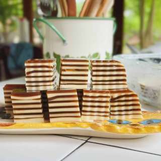 Thạch Rau Câu Flan Cà Phê (Vietnamese Coffee Flan Jelly)
