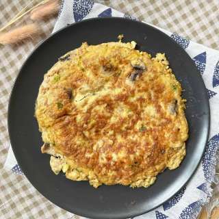 Vietnamese Omelette - Mom's Trứng Chiên (Easy)