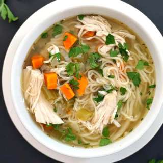 Slow Cooker Chicken Noodle Soup
