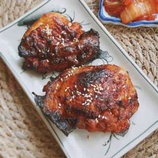 Air Fryer Gochujang Chicken Thighs