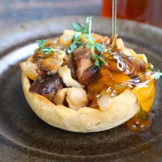 Aardappel cups met champignon vulling