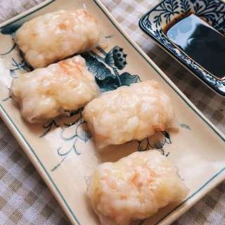 Pan-fried Rice Paper Dumplings With Shrimp