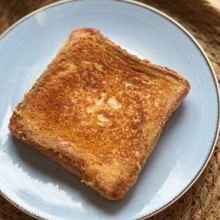 TikTok-Viral Milch Toast (4 Zutaten, nicht matschig)