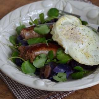 Braised Cabbage with Potatoes and Bratwurst