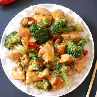 Chinese Chicken and Broccoli Stir Fry