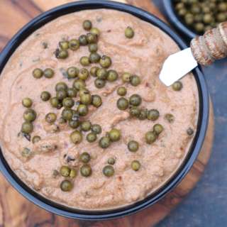 Groene pepersaus van cashewnoten