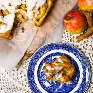 Cinnamon Rolls with Apple Pie Filling