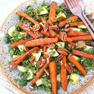 Kale salad with apple, roasted carrots and walnuts