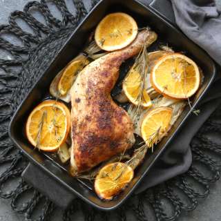 Grilled chickenleg with fennel, orange, rosemary and thyme