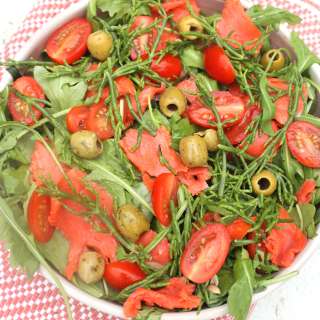 Arugula salad with smoked Sockeye salmon, samphire and olives
